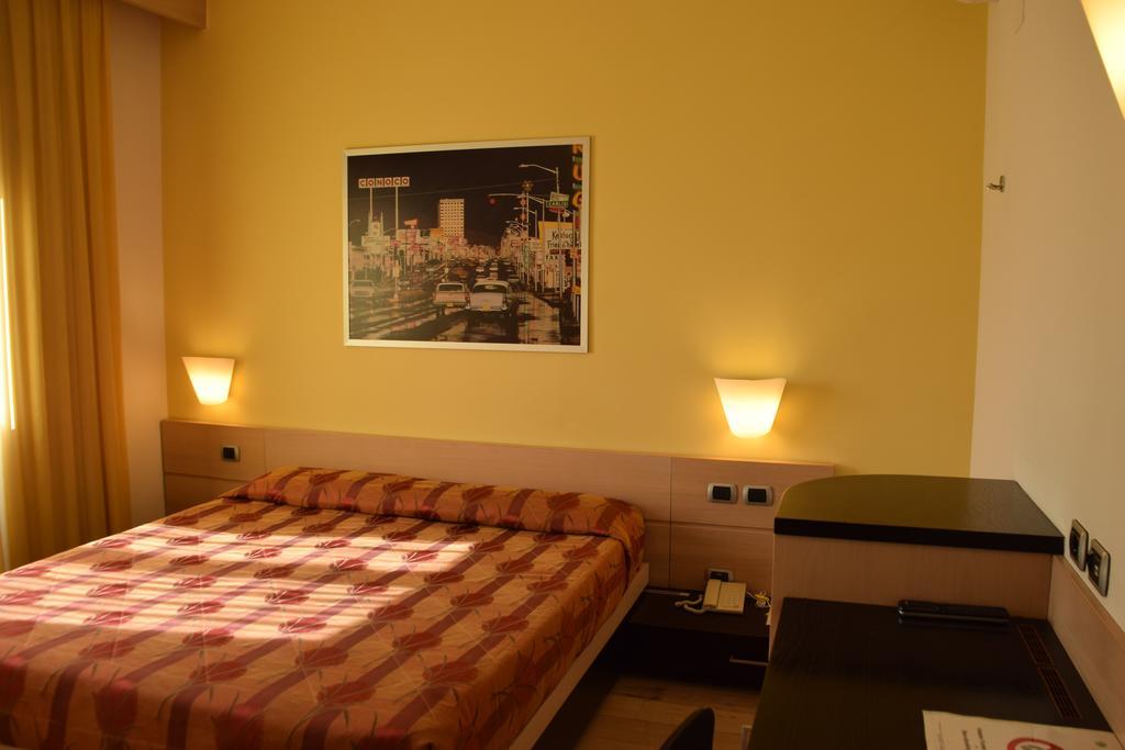 Hotel I Cedri スカンディッチ エクステリア 写真